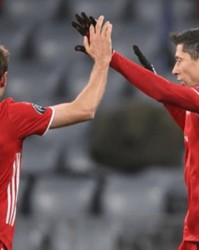  雷恩主力前锋伤愈归队，首秀破门助球队战平强敌  