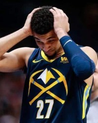  穆雷末节21分马刺逆转火箭  