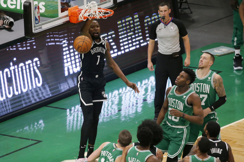  佛罗伦萨逆袭豪取三连胜  